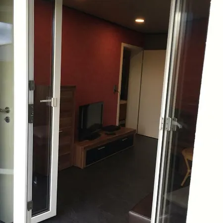 Moderne Ferienwohnung شقة *